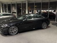 Gebraucht Mercedes E200 AMG line 197 PS (144 kW) 2022 Schwarz Coupé