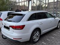 Gebraucht Audi A4 Ambiente 190 PS (139 kW) 2017 Weiß Kombi