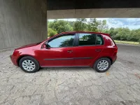 Gebraucht VW Golf V 115 PS (84 kW) 2005 Rot Kleinwagen
