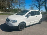 Używany VW Fox 60 KM (44 kW) 2009 Biały Hatchback