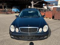 Gebraucht Mercedes E320 2004 Blau Kombi