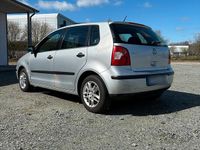 Gebraucht VW Polo Comfortline 75 PS (55 kW) 2002 Silber Limousine