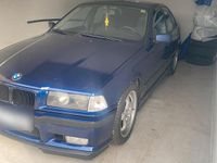 Gebraucht BMW 325 192 PS (141 kW) 1990 Blau Limousine