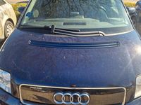 Second-hand Audi A2 75 CP (55 kW) 2002 Albastru Hatchback