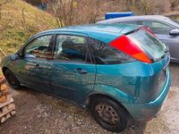 Gebraucht Ford Focus 75 PS (55 kW) 1999 Grün Kleinwagen