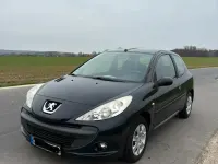 Gebraucht Peugeot 206+ 60 PS (44 kW) 2010 Blau Kleinwagen