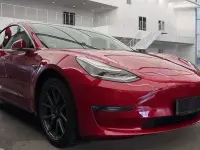 Second-hand Tesla Model 3 350 kW (476 CP) 2019 Roșu Berlinǎ