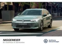 Gebraucht VW Passat Business 122 PS (89 kW) 2025 Grün Kombi