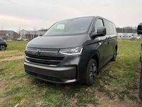 Neu VW T7 Style 150 PS (110 kW) 2026 Graphite dust metallic Van
