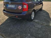 Gebraucht Kia Carens 161 PS (118 kW) 2009 Van / Kleinbus