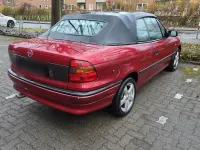 Gebraucht Opel Astra Cabriolet 90 PS (66 kW) 1998 Rot Cabrio