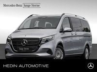 Gebraucht Mercedes V220 Style 163 PS (119 kW) 2024 Silber Van / Kleinbus