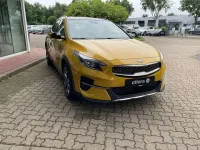 Gebraucht Kia XCeed Spirit 160 PS (117 kW) 2021 Quantumgelb SUV