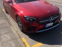 Gebraucht Mercedes E300 AMG 194 PS (142 kW) 2020 Rot Limousine