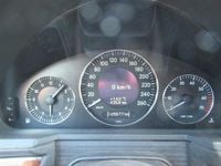 Gebraucht Mercedes E320 224 PS (164 kW) 2002 Silber Limousine