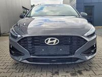 Neu Hyundai i30 GO! 150 PS (110 kW) 2026 Grau Limousine