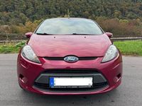 Gebraucht Ford Fiesta 60 PS (44 kW) 2009 Rot Kleinwagen