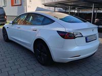 Gebraucht Tesla Model 3 Standard Range Plus 239 kW (325 PS) 2021 Weiß Limousine