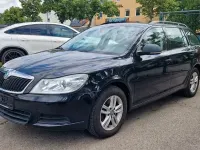 Gebraucht Skoda Octavia 122 PS (89 kW) 2011 Schwarz Kombi
