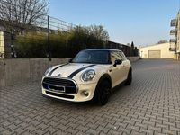 Usata Mini Cooper D 116 CV (85 kW) 2016 Beige Utilitaria