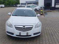 Gebraucht Opel Insignia 110 PS (80 kW) 2010 Weiß Kombi