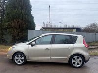 Gebraucht Renault Scénic III Dynamique 131 PS (96 kW) 2010 Beige Van / Kleinbus