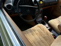 Gebraucht Mercedes 230 136 PS (100 kW) 1983 Coupé