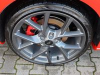 Neu Ford Focus ST 280 PS (205 kW) 2025 Rot Limousine