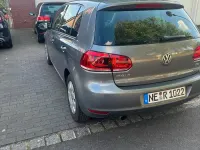 Gebraucht VW Golf VII 105 PS (77 kW) 2012 Grau Limousine