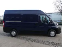 Gebraucht Peugeot Boxer 140 PS (102 kW) 2021 Blau Van