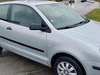 Gebraucht VW Polo 54 PS (39 kW) 2005 Silber Kleinwagen