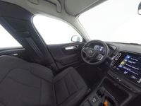 gebraucht Volvo XC40 MOMENTUM PRO T3 GEARTRONIC NAVI+VOLL-LEDuvm