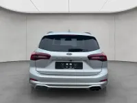Gebraucht Ford Focus 116 PS (85 kW) 2024 Moondust silber metallic Kombi