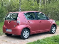 Gebraucht Daihatsu Sirion 69 PS (50 kW) 2004 Rot Kleinwagen