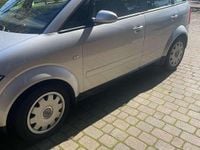 Usata Audi A2 75 CV (55 kW) 2002 Argento Utilitaria