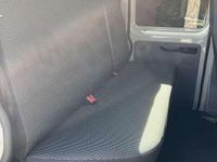 Gebraucht VW Transporter 150 PS (110 kW) 2021 Ascotgrau Van