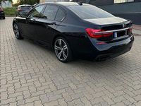 Gebraucht BMW 740 Shadowline 320 PS (235 kW) 2018 Schwarz Limousine