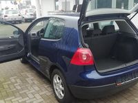 Gebraucht VW Golf IV 75 PS (55 kW) 2000 Blau Kleinwagen