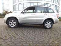 Gebraucht Toyota RAV4 Executive 150 PS (110 kW) 2004 Silver metallic / silver ash SUV