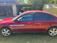 Gebraucht VW Passat Basis 125 PS (91 kW) 1997 Rot Limousine