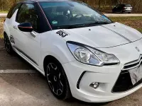 Gebraucht Citroën DS3 Chic 82 PS (60 kW) 2013 Weiß Kleinwagen