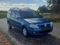 Gebraucht Dacia Logan MCV Lauréate 87 PS (63 kW) 2010 Blau Kombi