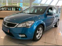 Gebraucht Kia Ceed Sportswagon Spirit 90 PS (66 kW) 2011 Blau Kombi