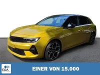 Gebraucht Opel Astra 131 PS (96 kW) 2023 Gelb metallic Kleinwagen