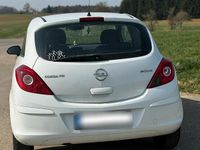 Gebraucht Opel Corsa Selection 70 PS (51 kW) 2012 Weiß Kleinwagen