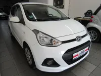 Gebraucht Hyundai i10 Style 87 PS (63 kW) 2017 Weiß Kleinwagen