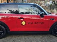 Gebraucht Mini Cooper SE Classic 135 kW (184 PS) 2023 Rot Kleinwagen