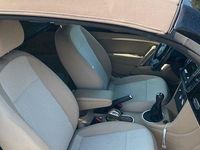 Gebraucht VW Beetle Cabriolet 105 PS (77 kW) 2016 Schwarz Cabrio