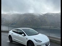 gebraucht Tesla Model 3 weiß longrange dual Motor