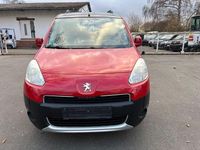 Gebraucht Peugeot Partner Tepee Active 98 PS (72 kW) 2012 Rot Van / Kleinbus